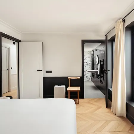My Maison In Invalides アパートホテル