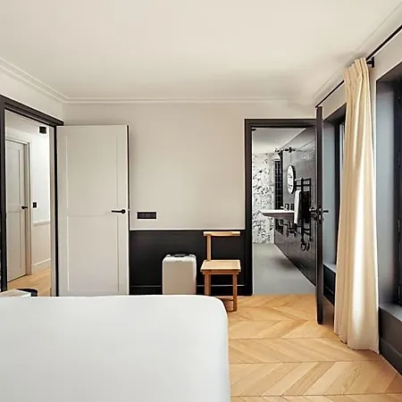 My Maison In Invalides Париж