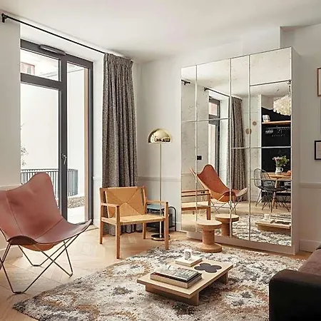 My Maison In Invalides 4* Париж