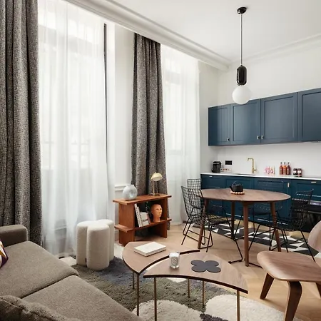 My Maison In Invalides Aparthotel 4*